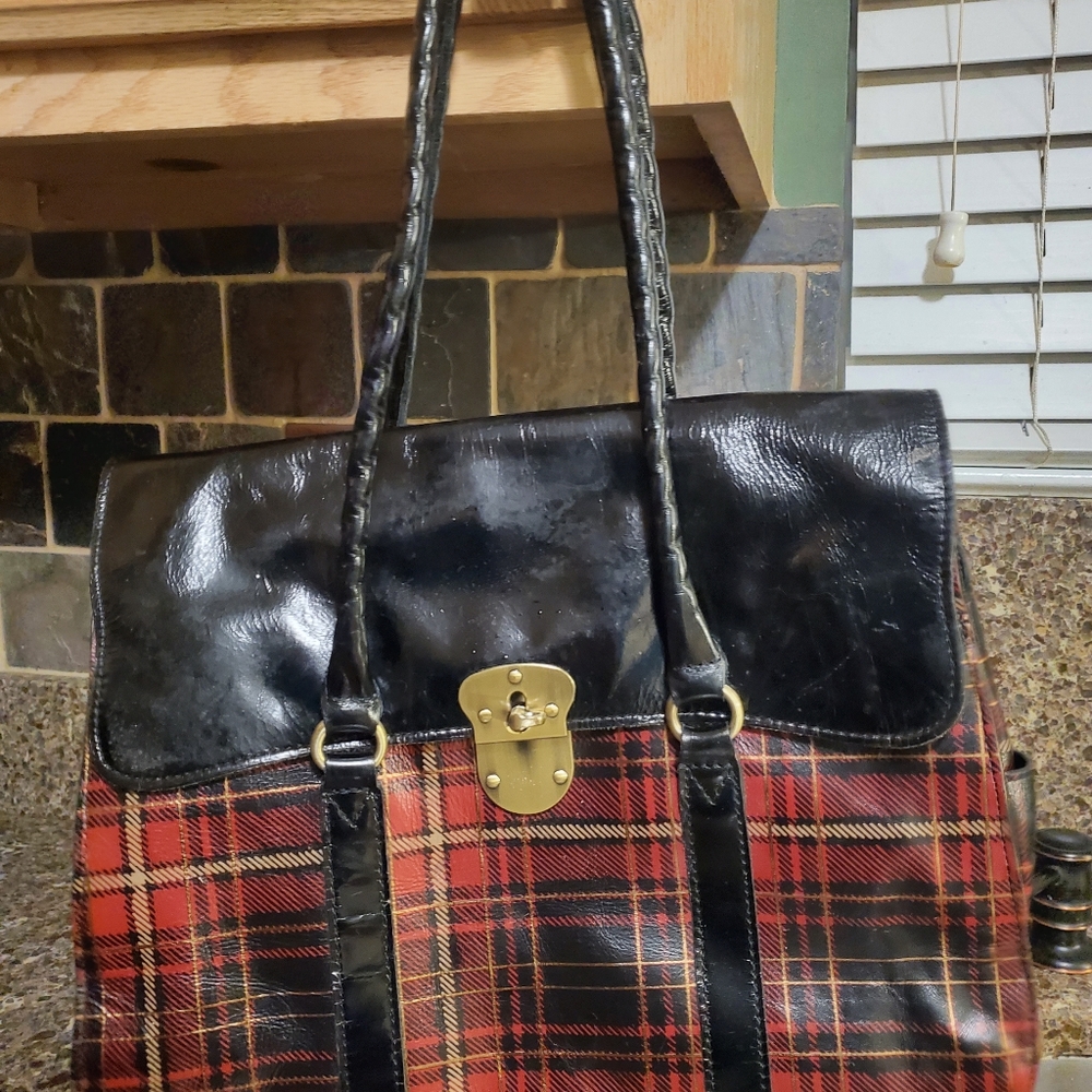 Hand bag - red/black plaid